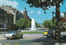 spain-barcelona-cruce-paseo-de-gracia-18-2793
