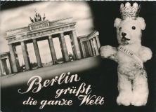germany-berlin-view-bear-18-0283