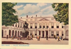 netherlands-haag-noordeinde-castle-23-01670