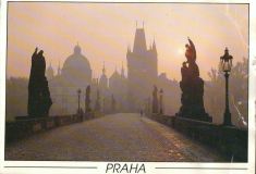 czech-republic-prague-daybreak-at-the-charles-bridge-3036