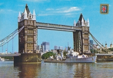 great-britain-london-thames-and-london-bridge-18-0990