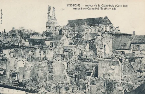 Soissons - Around The Cathedral Southern Side - Frankrike