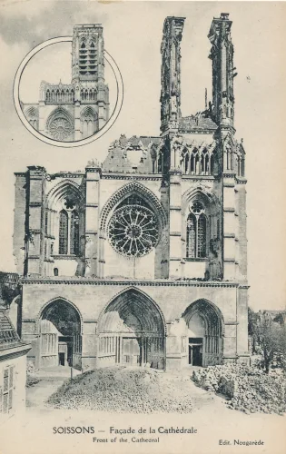 Soissons - Front Of The Cathedral Uz - Frankrike
