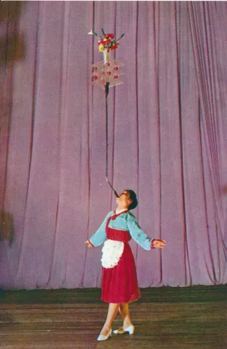 Pyongyang - Circus Mouth Show - North Korea