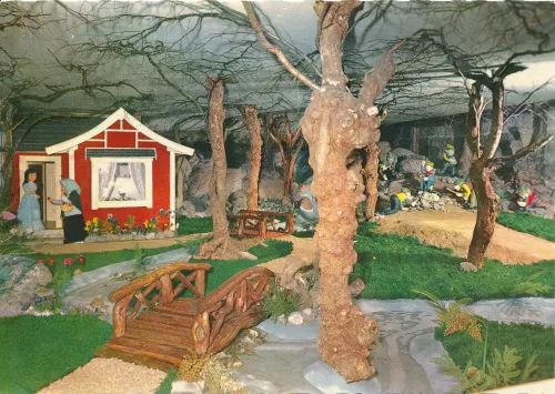 Eringsboda - Blomstergården Snövit Och De Sju Dvärgarna - Sverige