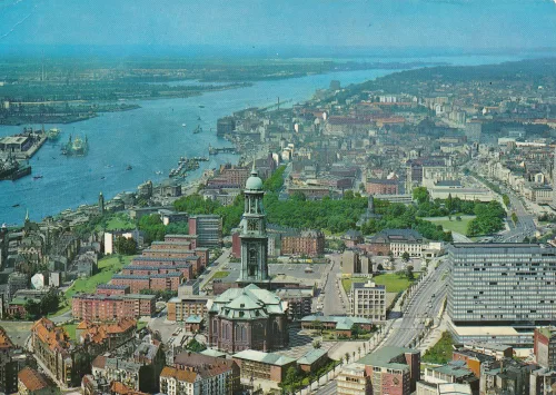 Hamburg - Michaelskirche Und Elbe - Tyskland