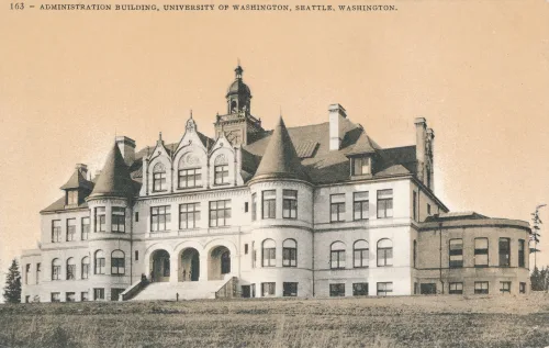 Seattle - University Of Washington Administration Building - Usa