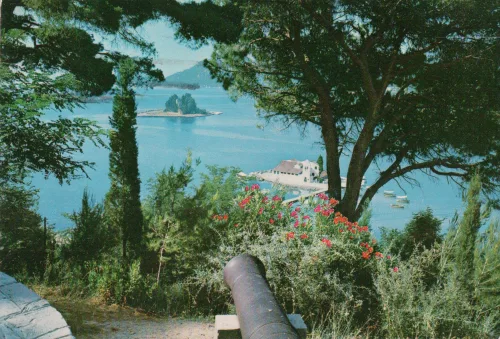Corfu - Pontikonisi (Musön) - Grekland