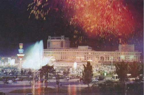 Pyongyang - Night View Mansudae Theatre - Nordkorea