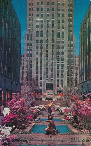 New York City - Rockefeller Center Channel Gardens - Usa